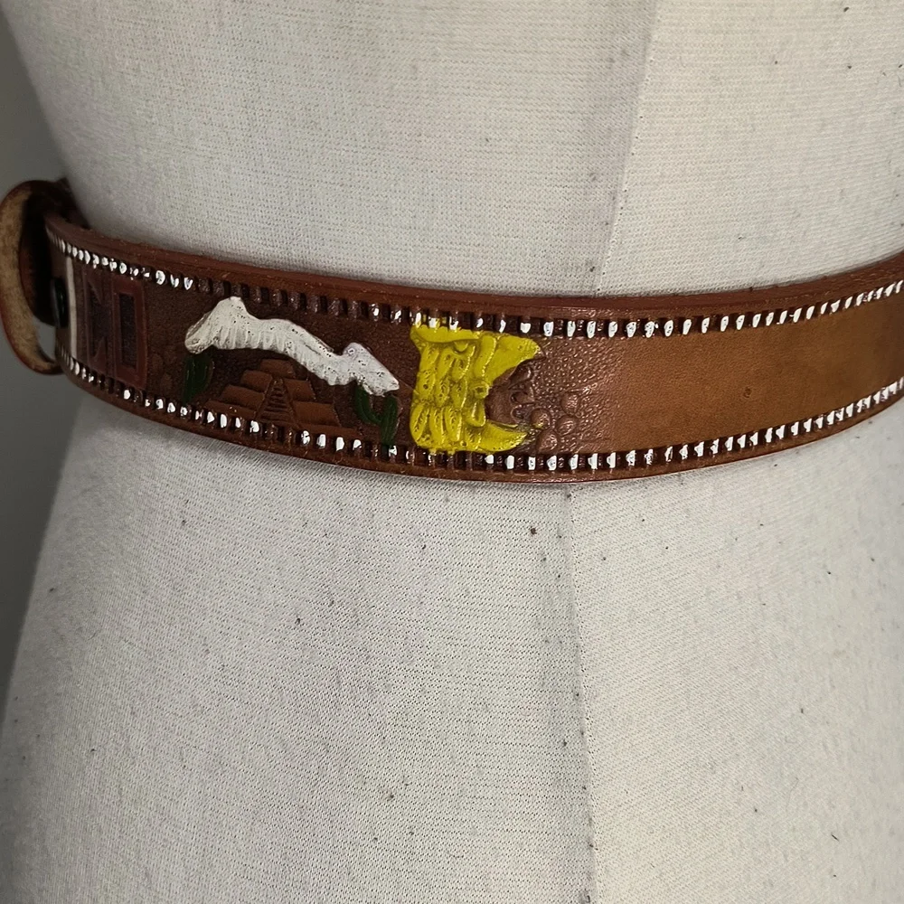 Vintage Mexican tooled brown leather western belt-fits waists 20 to 24 inches